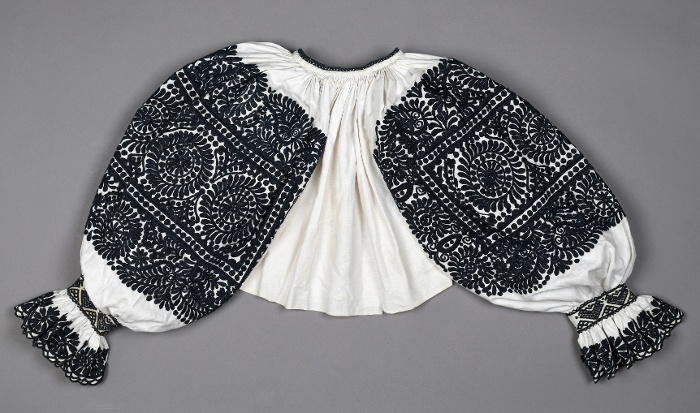 Ciffer Isabella blouse, 1895-1915, Museum of Ethnography inv. no. 74.107.4