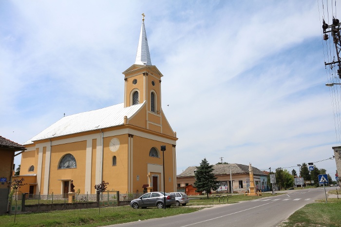 Center of Gombos in Summer 2016. Photo by Gabriella Cs. Tóth