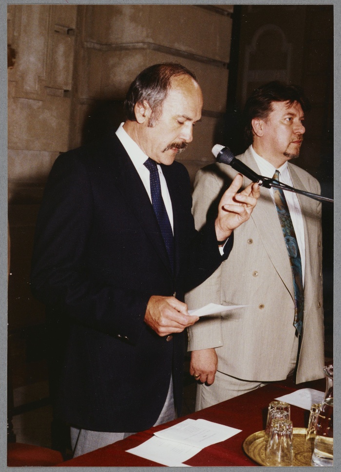 Magyarország címere a néphagyományban c. kiállítás megnyitója a Néprajzi Múzeumban, 1989, ltsz. Adf 386 /2020