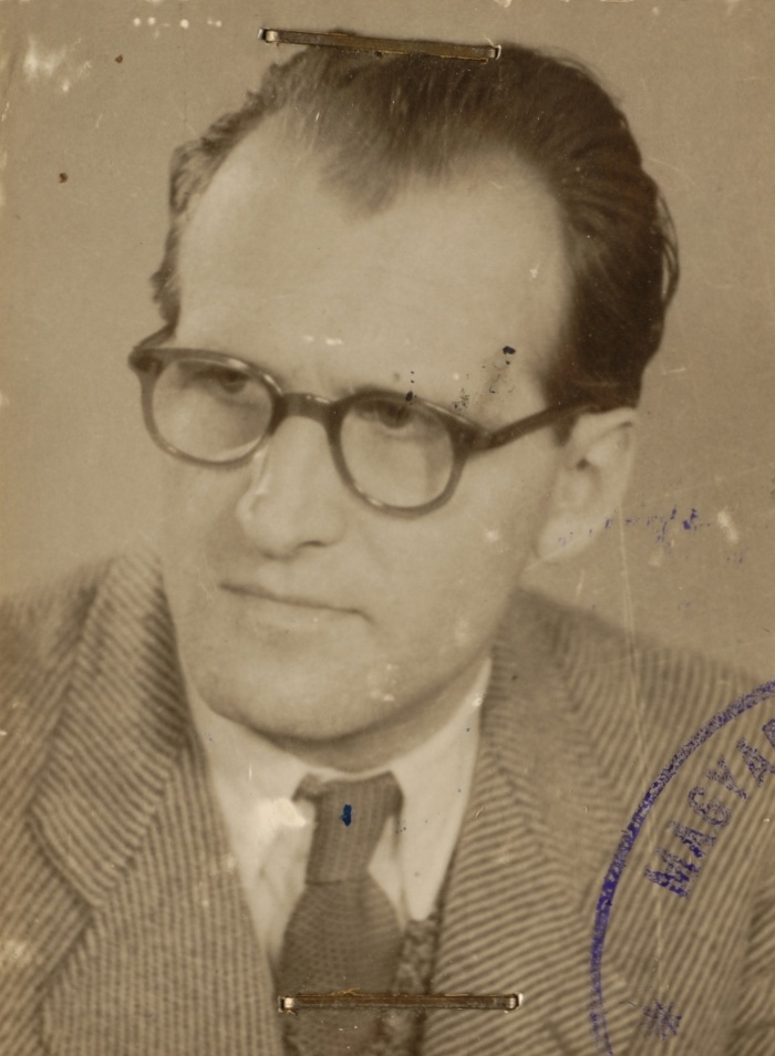 Vargyas Lajos arcképe. Budapest, 1955 körül. Ismeretlen fényképész felvétele. NM F 331339