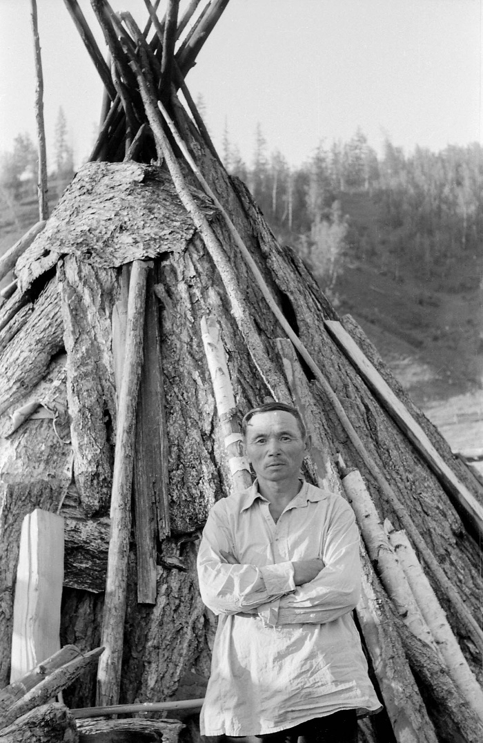 F148419. Shaman Kokuev, Siberia, Sayan Mountains, Karagas, 1958